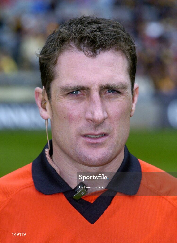 25 July 2004; Seamus Roche, Linesman and referee. Guinness All-Ireland Senior Hurling Championship, Quarter Final, Clare v Kilkkenny, Croke Park, Dublin. Picture credit; Brian Lawless / SPORTSFILE