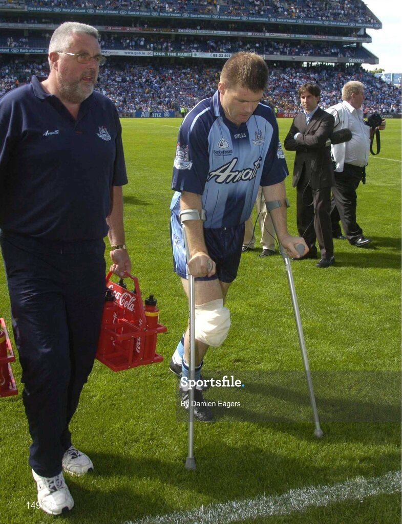 1 August 2004; Dublin's Dessie Farrell makes his way off the field after the final whistle. Bank of Ireland All-Ireland Football Championship, Round 4, Dublin v Roscommon, Croke Park, Dublin. Picture credit; Damien Eagers / SPORTSFILE