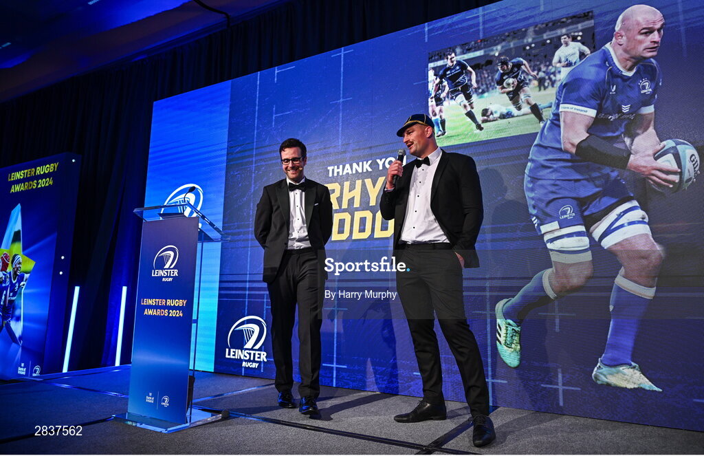 1 June 2024; Departing Leinster player Rhys Ruddock speaks to MC Joe Molloy during the 2024 Leinster Rugby Awards Ball at The InterContinental Hotel in Dublin. Photo by Harry Murphy/Sportsfile