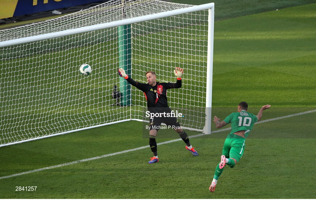 4 June 2024; Adam Idah of Republic of Ireland heads to score his side's first goal during the international friendly match between Republic of Ireland and Hungary at Aviva Stadium in Dublin. Photo by Michael P Ryan/Sportsfile