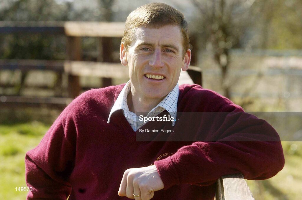22 March 2004; Jockey Johnny Murtagh pictured at his home, Coolaghknock Glebe, Co. Kildare. Picture credit; Damien Eagers / SPORTSFILE *EDI*