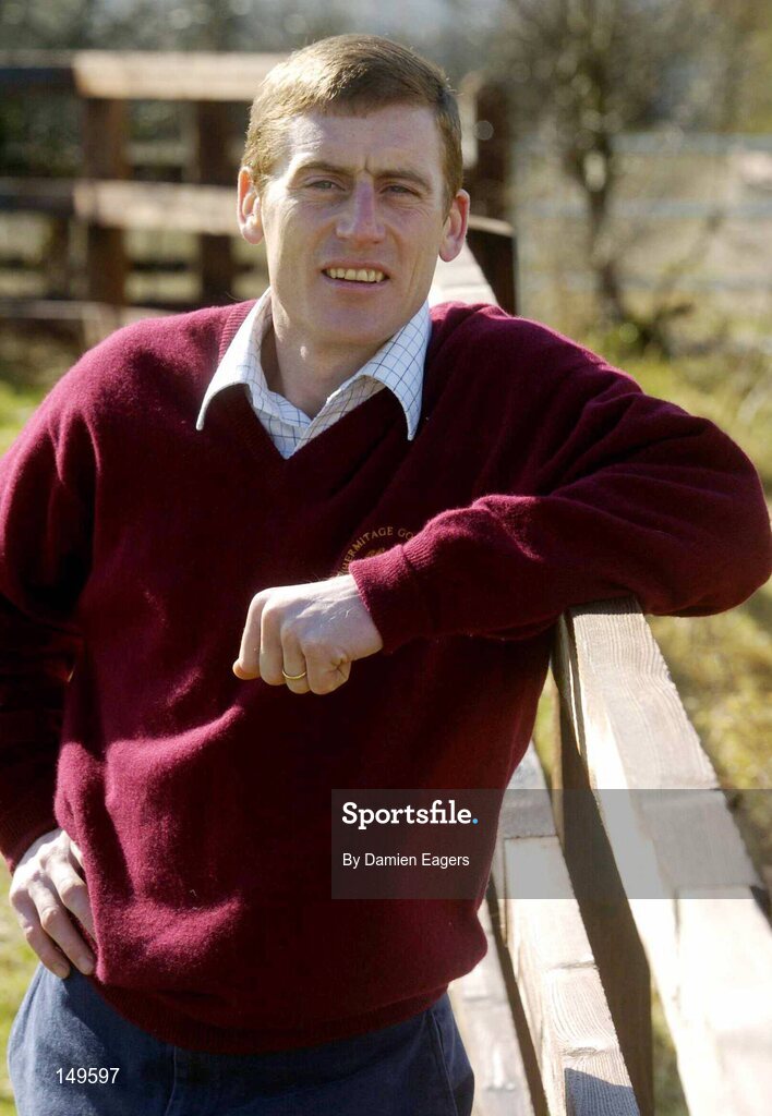 22 March 2004; Jockey Johnny Murtagh pictured at his home, Coolaghknock Glebe, Co. Kildare. Picture credit; Damien Eagers / SPORTSFILE *EDI*
