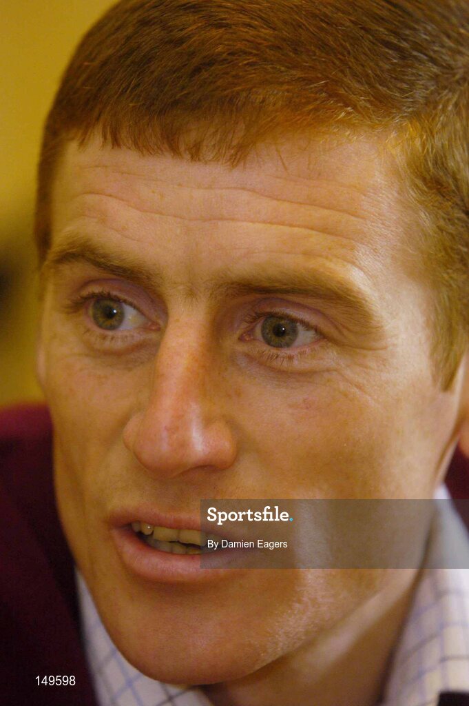 22 March 2004; Jockey Johnny Murtagh pictured at his home, Coolaghknock Glebe, Co. Kildare. Picture credit; Damien Eagers / SPORTSFILE *EDI*