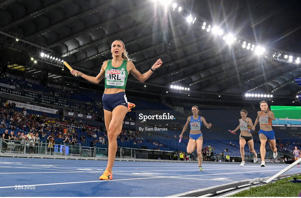 7 June 2024; Sharlene Mawdsley of Ireland reacts after winning the Mixed 4x400m Relay final during day one of the 2024 European Athletics Championships at the Stadio Olimpico in Rome, Italy. Photo by Sam Barnes/Sportsfile