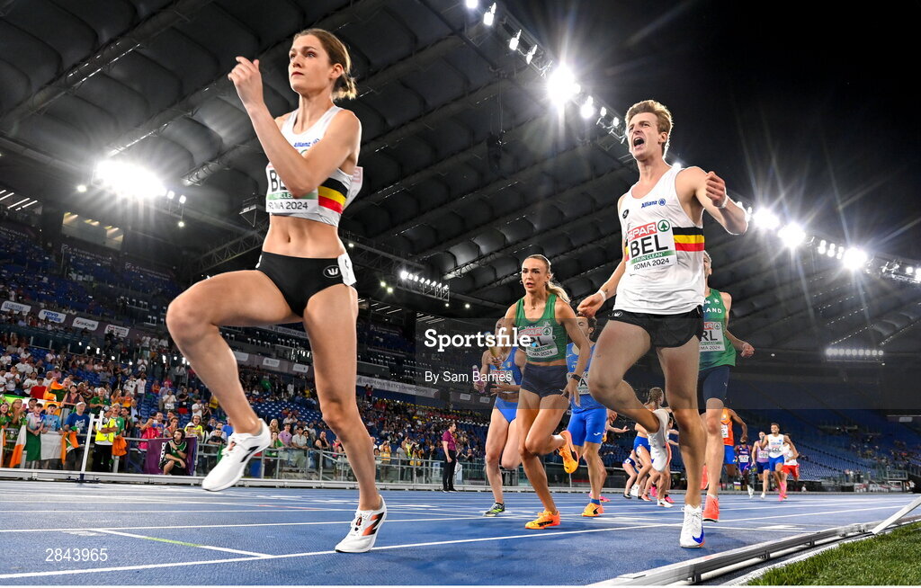 7 June 2024; Thomas Barr, right, passes the baton to Ireland teammate Sharlene Mawdsley in the Mixed 4x400m Relay finalduring day one of the 2024 European Athletics Championships at the Stadio Olimpico in Rome, Italy. Photo by Sam Barnes/Sportsfile