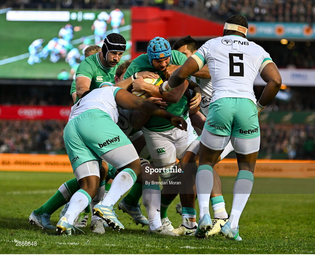 6 July 2024; Tadhg Beirne of Ireland is held up short by the South African defence during the first test between South Africa and Ireland at Loftus Versfeld Stadium in Pretoria, South Africa. Photo by Brendan Moran/Sportsfile