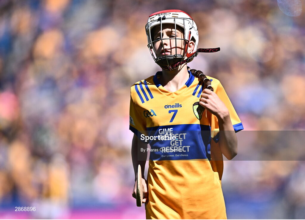 6 July 2024; Ornate Guckian, St Joseph's NS, Leitrim, representing Clare during the GAA INTO Cumann na mBunscol Respect Exhibition Go Games at the GAA Hurling All-Ireland Senior Championship semi-final match between Kilkenny and Clare at Croke Park in Dublin. Photo by Piaras Ó Mídheach/Sportsfile