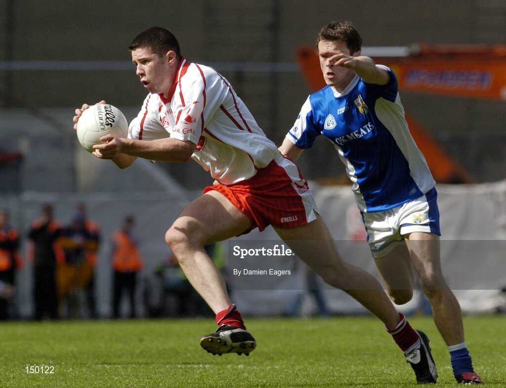 1 August 2004; Sean Cavanagh, Tyrone, in action against Padraig McMahon, Laois. Bank of Ireland All-Ireland Football Championship, Round 4, Laois v Tyrone, Croke Park, Dublin. Picture credit; Damien Eagers / SPORTSFILE