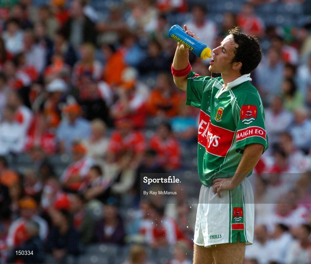 7 August 2004; Conor Moran, Mayo, takes a drink during the game. Bank of Ireland All-Ireland Senior Football Championship Quarter Final, Mayo v Tyrone, Croke Park, Dublin. Picture credit; Ray McManus / SPORTSFILE