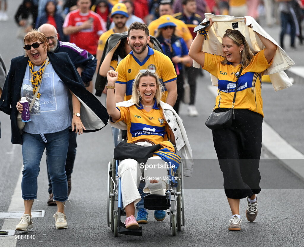 21 July 2024; Clare supporters arrive for the GAA Hurling All-Ireland Senior Championship Final between Clare and Cork at Croke Park in Dublin. Photo by Stephen McCarthy/Sportsfile