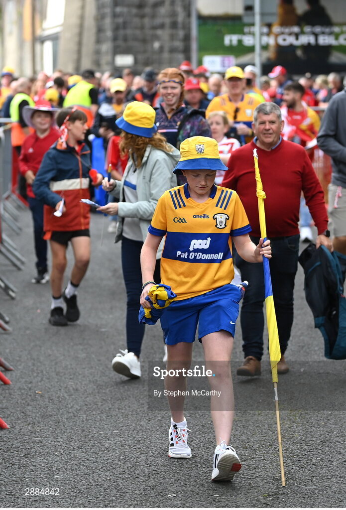 21 July 2024; Supporters arrive for the GAA Hurling All-Ireland Senior Championship Final between Clare and Cork at Croke Park in Dublin. Photo by Stephen McCarthy/Sportsfile