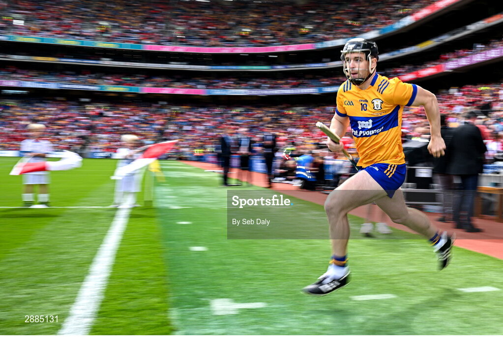 21 July 2024; Tony Kelly of Clare leads his side out before the GAA Hurling All-Ireland Senior Championship Final match between Clare and Cork at Croke Park in Dublin. Photo by Seb Daly/Sportsfile