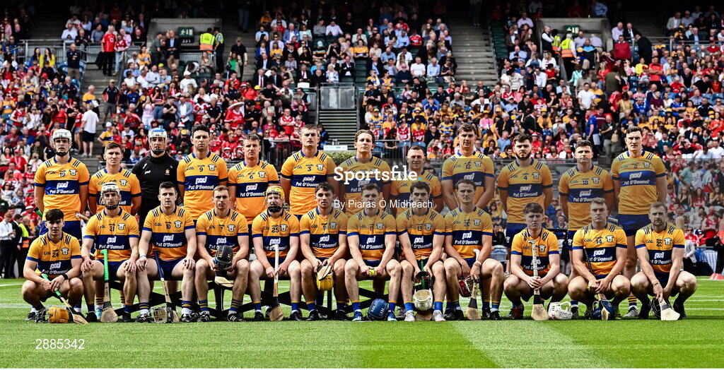 21 July 2024; The Clare squad before the GAA Hurling All-Ireland Senior Championship Final between Clare and Cork at Croke Park in Dublin. Photo by Piaras Ó Mídheach/Sportsfile
