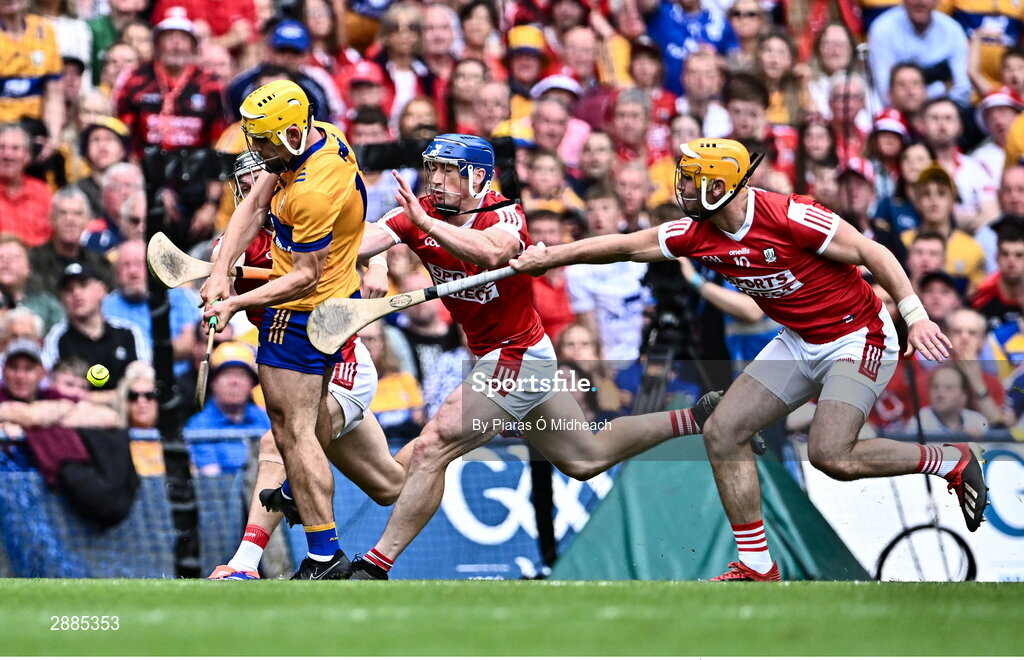 21 July 2024; Mark Rodgers of Clare scores his side's second goal during the GAA Hurling All-Ireland Senior Championship Final between Clare and Cork at Croke Park in Dublin. Photo by Piaras Ó Mídheach/Sportsfile