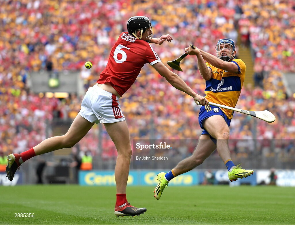 21 July 2024; Shane O'Donnell of Clare in action against Robert Downey of Cork during the GAA Hurling All-Ireland Senior Championship Final between Clare and Cork at Croke Park in Dublin. Photo by John Sheridan/Sportsfile
