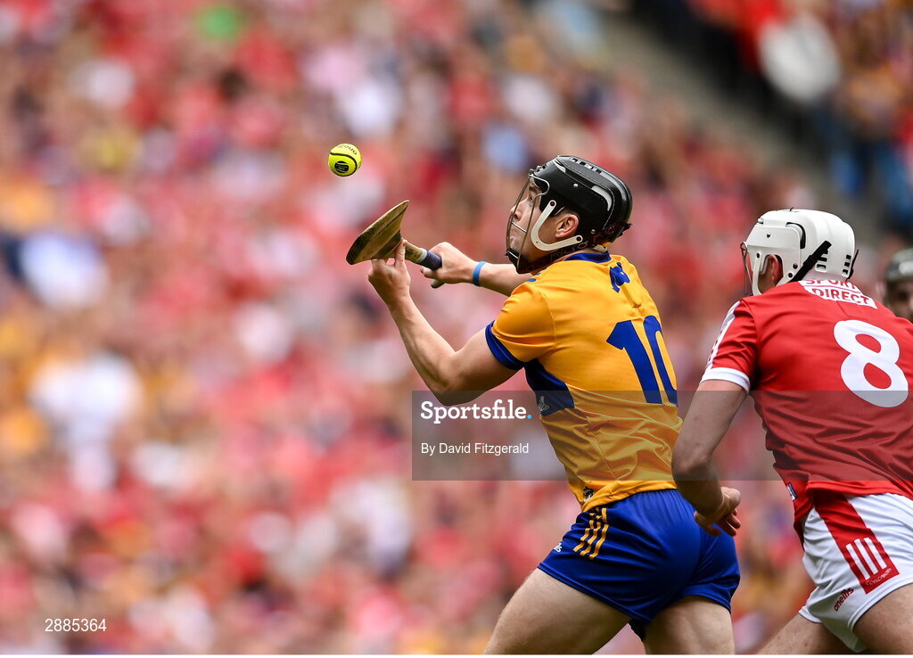 21 July 2024; Tony Kelly of Clare on his way to scoring his side's third goal during the GAA Hurling All-Ireland Senior Championship Final between Clare and Cork at Croke Park in Dublin. Photo by David Fitzgerald/Sportsfile
