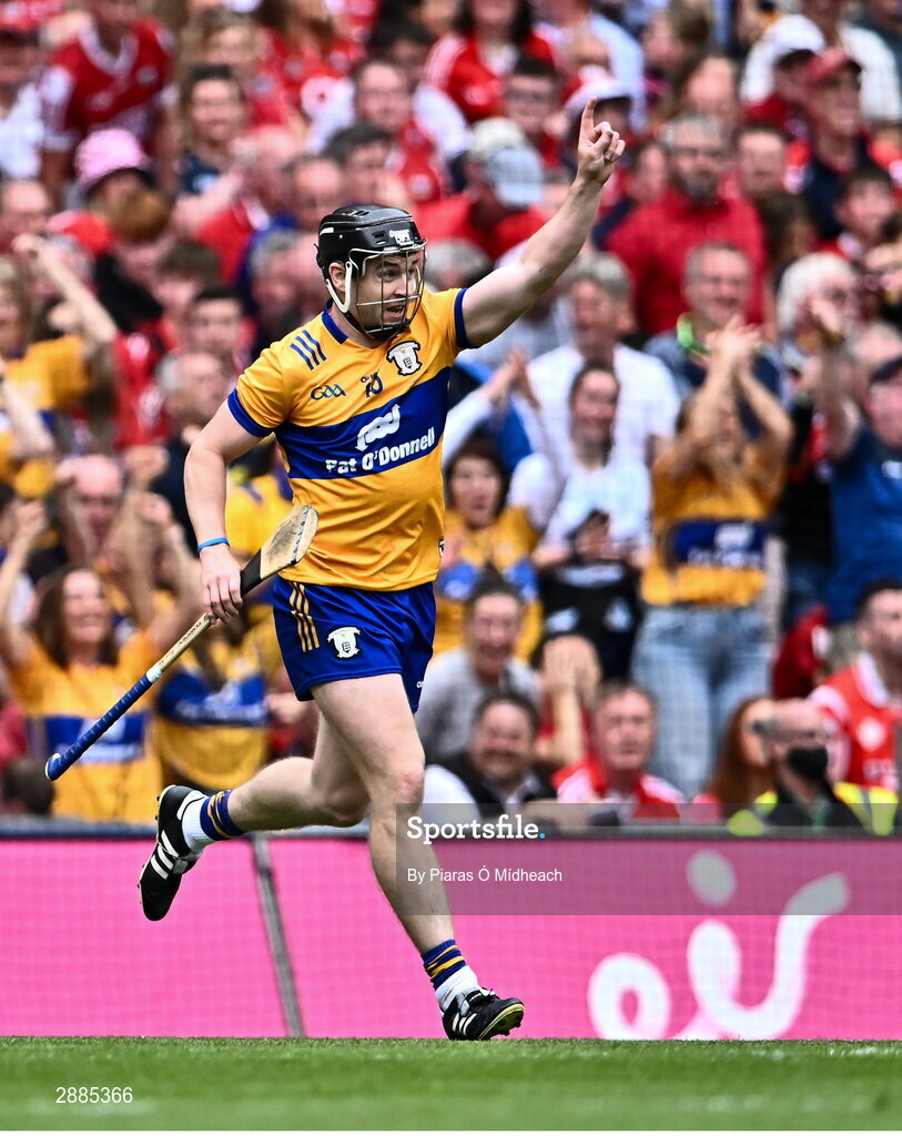 21 July 2024; Tony Kelly of Clare celebrates scoring his side's third goal during the GAA Hurling All-Ireland Senior Championship Final between Clare and Cork at Croke Park in Dublin. Photo by Piaras Ó Mídheach/Sportsfile