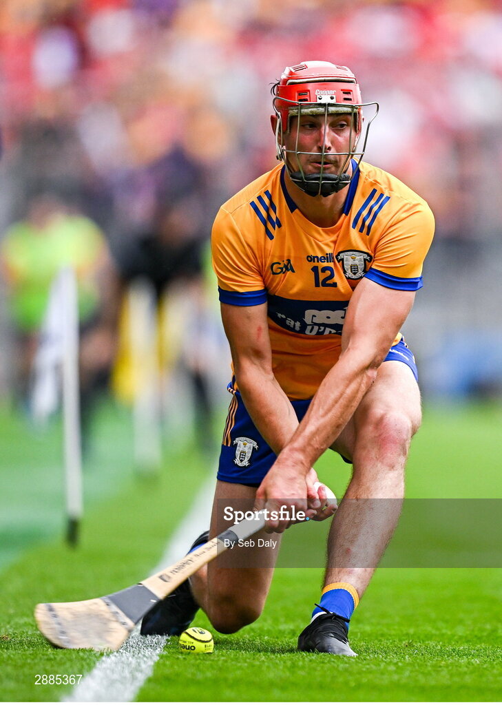 21 July 2024; Peter Duggan of Clare scores a point from a sideline cut during the GAA Hurling All-Ireland Senior Championship Final match between Clare and Cork at Croke Park in Dublin. Photo by Seb Daly/Sportsfile