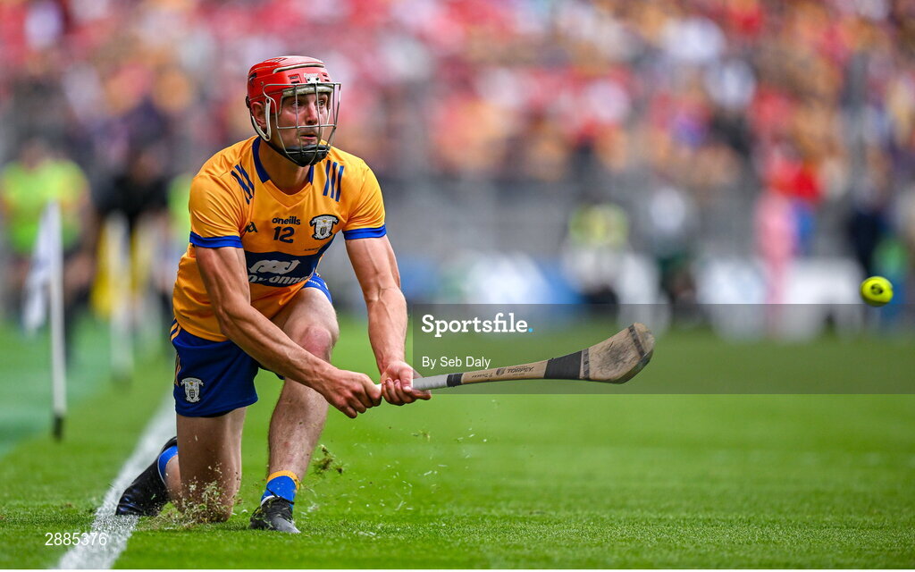 21 July 2024; Peter Duggan of Clare scores a point from a sideline cut during the GAA Hurling All-Ireland Senior Championship Final match between Clare and Cork at Croke Park in Dublin. Photo by Seb Daly/Sportsfile
