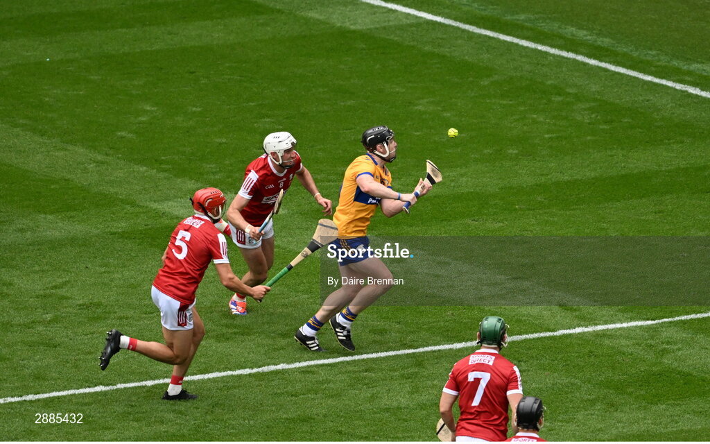 21 July 2024; Tony Kelly of Clare scores his side's third goal during the GAA Hurling All-Ireland Senior Championship Final between Clare and Cork at Croke Park in Dublin. Photo by Daire Brennan/Sportsfile