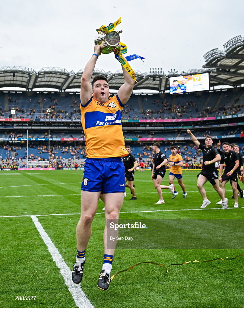 21 July 2024; Clare captain Tony Kelly celebrates with the Liam MacCarthy Cup after their side's victory in the GAA Hurling All-Ireland Senior Championship Final match between Clare and Cork at Croke Park in Dublin. Photo by Seb Daly/Sportsfile