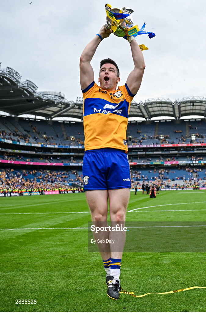 21 July 2024; Clare captain Tony Kelly celebrates with the Liam MacCarthy Cup after their side's victory in the GAA Hurling All-Ireland Senior Championship Final match between Clare and Cork at Croke Park in Dublin. Photo by Seb Daly/Sportsfile