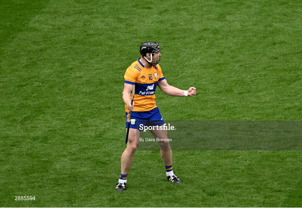 21 July 2024; Tony Kelly of Clare celebrates at the final whistle of the GAA Hurling All-Ireland Senior Championship Final between Clare and Cork at Croke Park in Dublin. Photo by Daire Brennan/Sportsfile