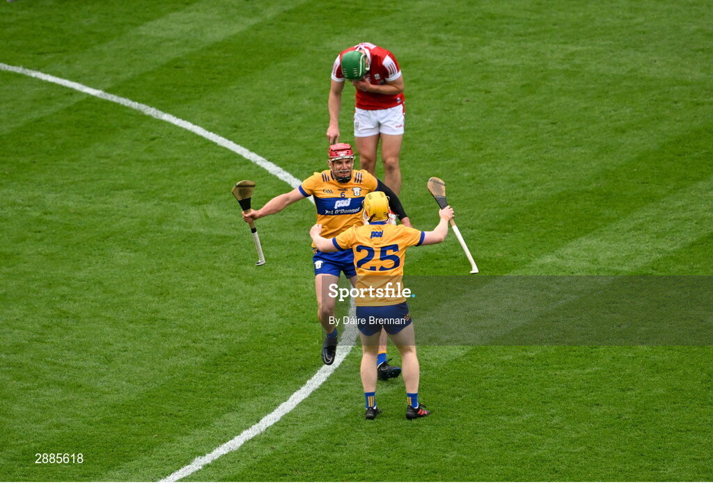 21 July 2024; John Conlon, left, and Shane Meehan of Clare and Robbie O'Flynn of Cork react at the final whistle of the GAA Hurling All-Ireland Senior Championship Final between Clare and Cork at Croke Park in Dublin. Photo by Daire Brennan/Sportsfile