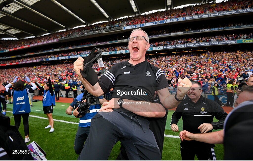 21 July 2024; Clare manager Brian Lohan celebrates after winning the GAA Hurling All-Ireland Senior Championship Final between Clare and Cork at Croke Park in Dublin. Photo by Stephen McCarthy/Sportsfile