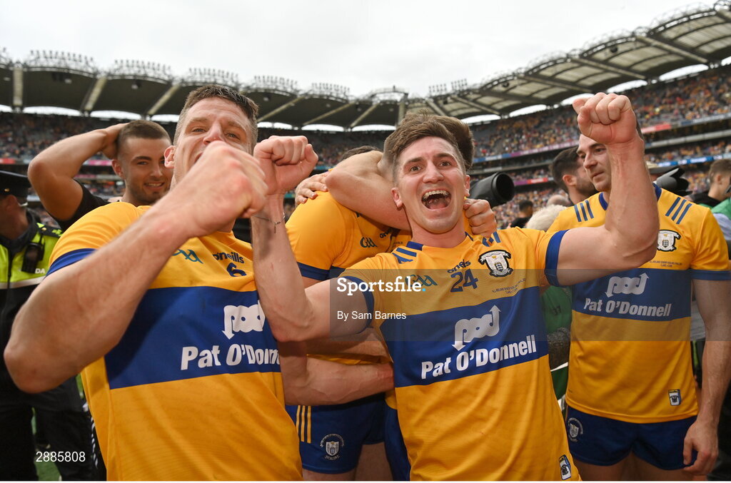 21 July 2024; Clare players including Ian Galvin, centre, and John Conlon, left, celebrate after their side's victory the GAA Hurling All-Ireland Senior Championship Final between Clare and Cork at Croke Park in Dublin. Photo by Sam Barnes/Sportsfile