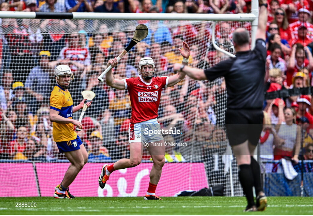 21 July 2024; Patrick Horgan of Cork appeals to referee Johnny Murphy during the GAA Hurling All-Ireland Senior Championship Final between Clare and Cork at Croke Park in Dublin. Photo by Piaras Ó Mídheach/Sportsfile