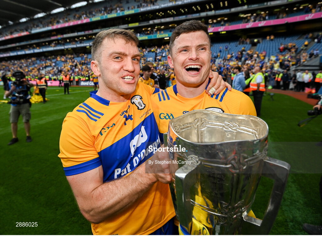 21 July 2024; Shane O'Donnell, left, and Paul Flanagan of Clare celebrate with the Liam MacCarthy cup after the GAA Hurling All-Ireland Senior Championship Final between Clare and Cork at Croke Park in Dublin. Photo by Stephen McCarthy/Sportsfile