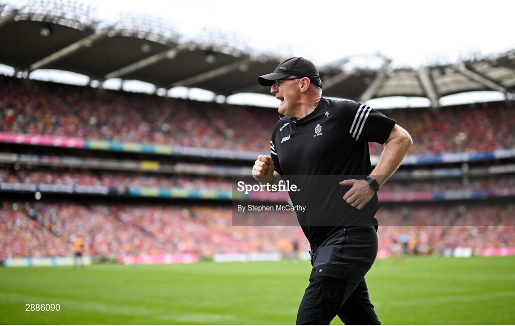 21 July 2024; Clare manager Brian Lohan during the GAA Hurling All-Ireland Senior Championship Final between Clare and Cork at Croke Park in Dublin. Photo by Stephen McCarthy/Sportsfile