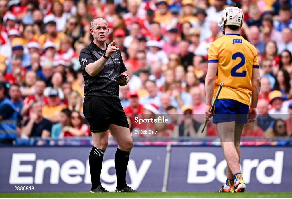 21 July 2024; Referee Johnny Murphy talks to Adam Hogan of Clare during the GAA Hurling All-Ireland Senior Championship Final match between Clare and Cork at Croke Park in Dublin. Photo by Seb Daly/Sportsfile