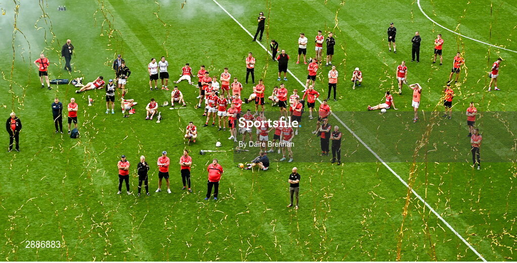 21 July 2024; The Cork players and management during the trophy presentation after the GAA Hurling All-Ireland Senior Championship Final between Clare and Cork at Croke Park in Dublin. Photo by Daire Brennan/Sportsfile