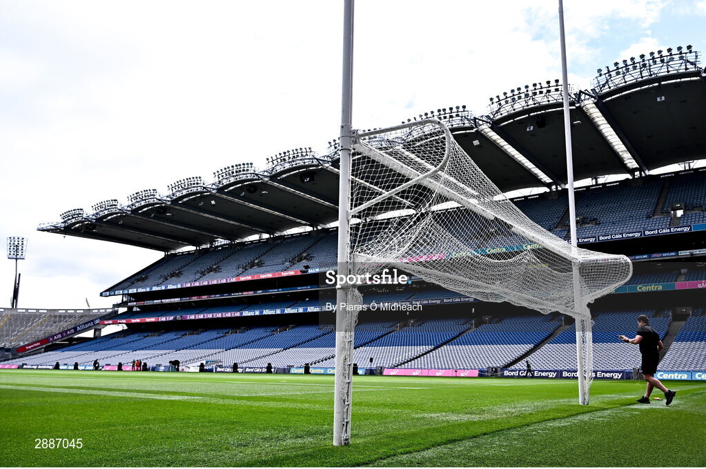 21 July 2024; Croke Park pitch manager Stuart Wilson tends to the pitch before the GAA Hurling All-Ireland Senior Championship Final between Clare and Cork at Croke Park in Dublin. Photo by Piaras Ó Mídheach/Sportsfile