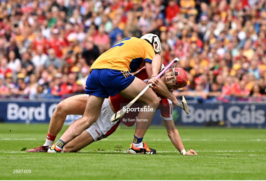 21 July 2024; Alan Connolly of Cork in action against Adam Hogan of Clare during the GAA Hurling All-Ireland Senior Championship Final between Clare and Cork at Croke Park in Dublin. Photo by Sam Barnes/Sportsfile