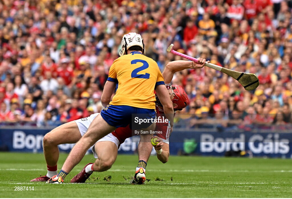 21 July 2024; Alan Connolly of Cork in action against Adam Hogan of Clare during the GAA Hurling All-Ireland Senior Championship Final between Clare and Cork at Croke Park in Dublin. Photo by Sam Barnes/Sportsfile
