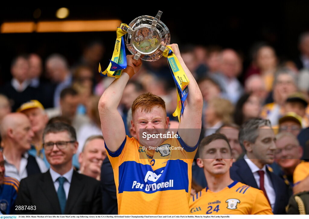 21 July 2024; Shane Meehan of Clare lifts the Liam MacCarthy cup following victory in the GAA Hurling All-Ireland Senior Championship Final between Clare and Cork at Croke Park in Dublin. Photo by Stephen McCarthy/Sportsfile