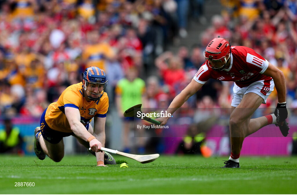 21 July 2024; David Fitzgerald of Clare in action against Ciarán Joyce of Cork during the GAA Hurling All-Ireland Senior Championship Final between Clare and Cork at Croke Park in Dublin. Photo by Ray McManus/Sportsfile