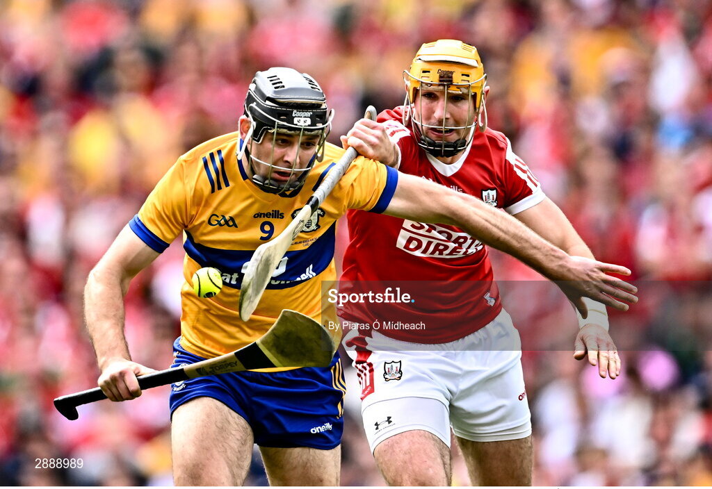 21 July 2024; Cathal Malone of Clare in action against Declan Dalton of Cork during the GAA Hurling All-Ireland Senior Championship Final between Clare and Cork at Croke Park in Dublin. Photo by Piaras Ó Mídheach/Sportsfile