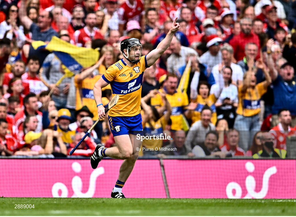 21 July 2024; Tony Kelly of Clare celebrates scoring his side's third goal during the GAA Hurling All-Ireland Senior Championship Final between Clare and Cork at Croke Park in Dublin. Photo by Piaras Ó Mídheach/Sportsfile