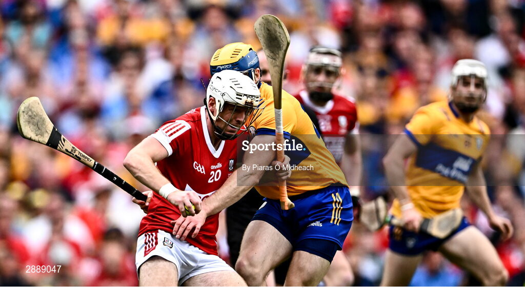 21 July 2024; Luke Meade of Cork in action against Seadna Morey of Clare during the GAA Hurling All-Ireland Senior Championship Final between Clare and Cork at Croke Park in Dublin. Photo by Piaras Ó Mídheach/Sportsfile