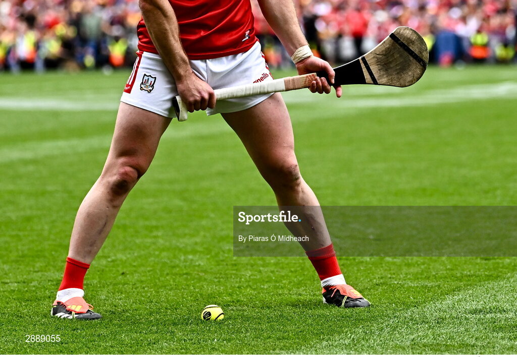 21 July 2024; Patrick Horgan of Cork prepares to take a free during the GAA Hurling All-Ireland Senior Championship Final between Clare and Cork at Croke Park in Dublin. Photo by Piaras Ó Mídheach/Sportsfile