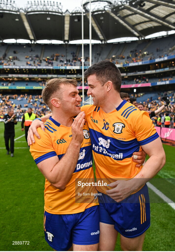 21 July 2024; Clare captain Tony Kelly, right, and team-mate Shane O'Donnell celebrate after their side's victory in the GAA Hurling All-Ireland Senior Championship Final between Clare and Cork at Croke Park in Dublin. Photo by Sam Barnes/Sportsfile