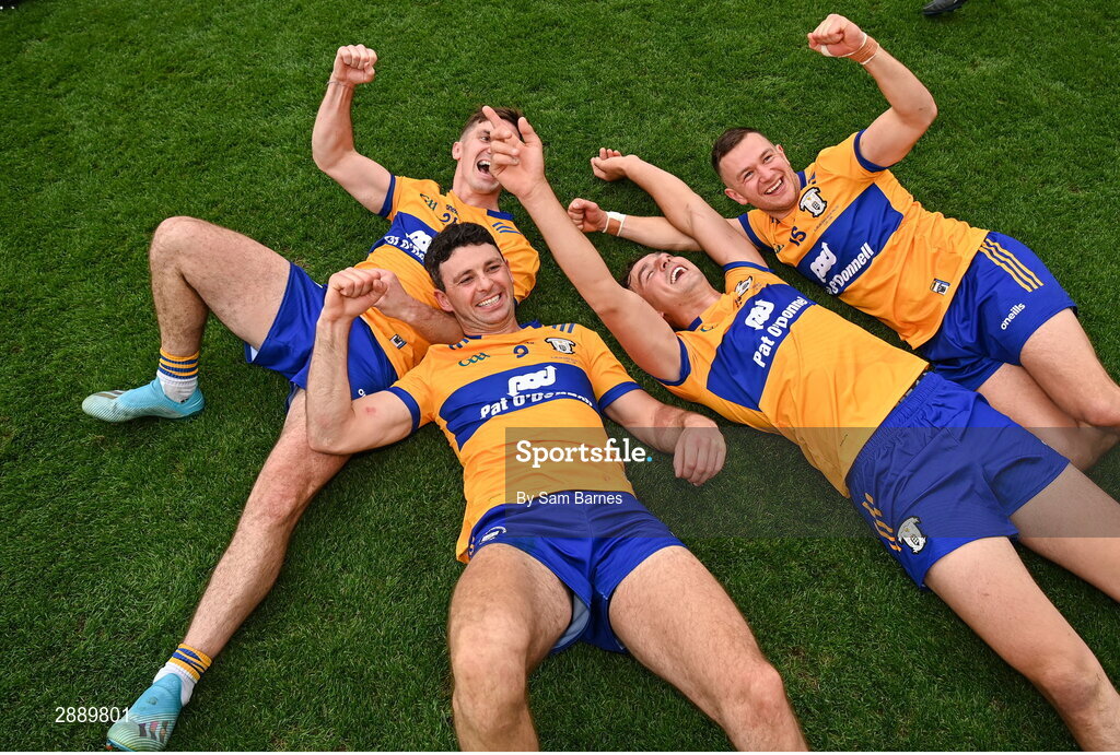 21 July 2024; Clare players including Ian Galvin, Cathal Malone, Peter Duggan and David Reidy, celebrate after their side's victory in the GAA Hurling All-Ireland Senior Championship Final between Clare and Cork at Croke Park in Dublin. Photo by Sam Barnes/Sportsfile