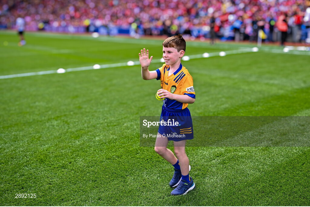 21 July 2024; Conor Moroney from Kilmaley in Clare makes his way to present referee Johnny Murphy with the official match sliotar before the GAA Hurling All-Ireland Senior Championship Final between Clare and Cork at Croke Park in Dublin. Photo by Piaras Ó Mídheach/Sportsfile