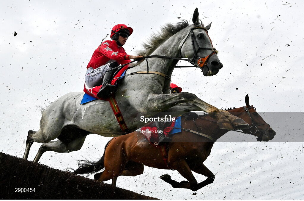 31 July 2024; Dunvegan, with Michael O'Sullivan up, during the Tote Galway Plate during day three of the Galway Races Summer Festival at Ballybrit Racecourse in Galway. Photo by Seb Daly/Sportsfile