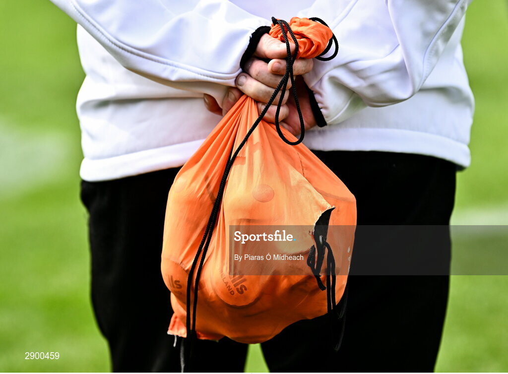 21 July 2024; An umpire holds a bag of sliotars before the GAA Hurling All-Ireland Senior Championship Final between Clare and Cork at Croke Park in Dublin. Photo by Piaras Ó Mídheach/Sportsfile