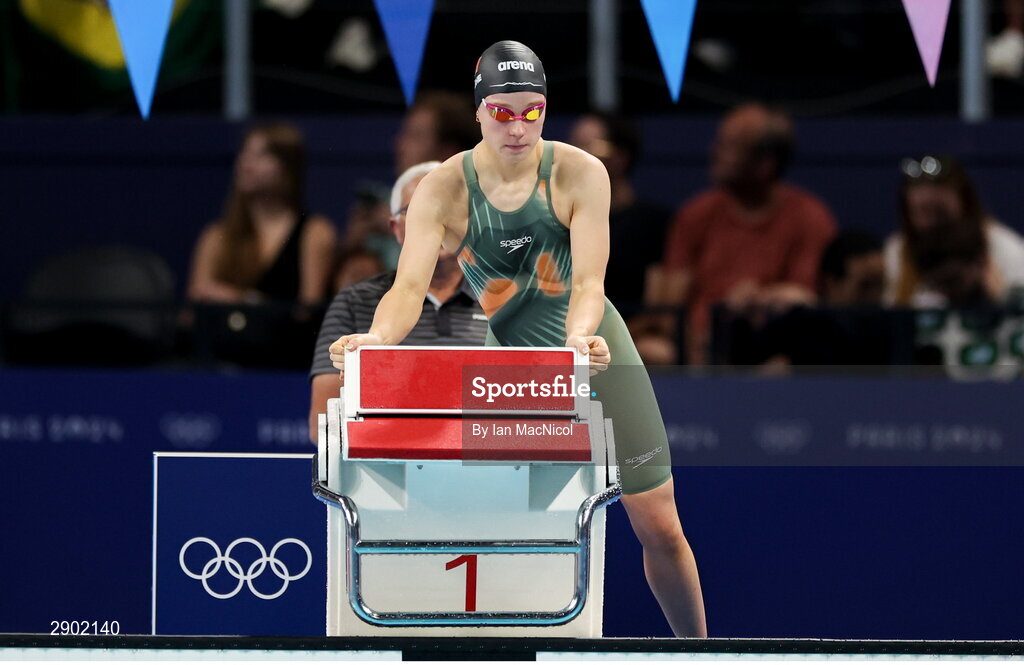2 August 2024; Ellen Walshe of Team Ireland before competing in the women's 200m individual medley heats at the Paris La Défense Arena during the 2024 Paris Summer Olympic Games in Paris, France. Photo by Ian MacNicol/Sportsfile